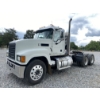 Image 1 : 2015 MACK CHU613 Day Cab Truck