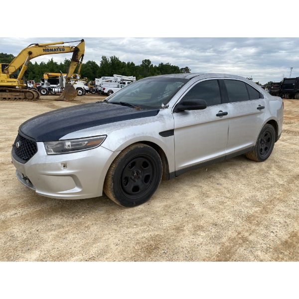 2017 FORD TAURUS Automobile