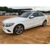 Image 1 : 2019 MERCEDES C300 Automobile