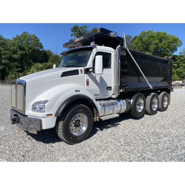 2022 KENWORTH T880 Dump Truck