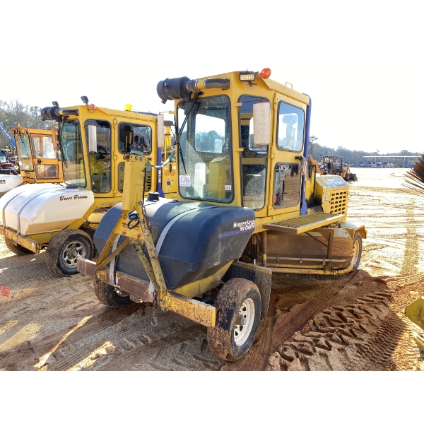 2012 SUPERIOR DT80J Broom