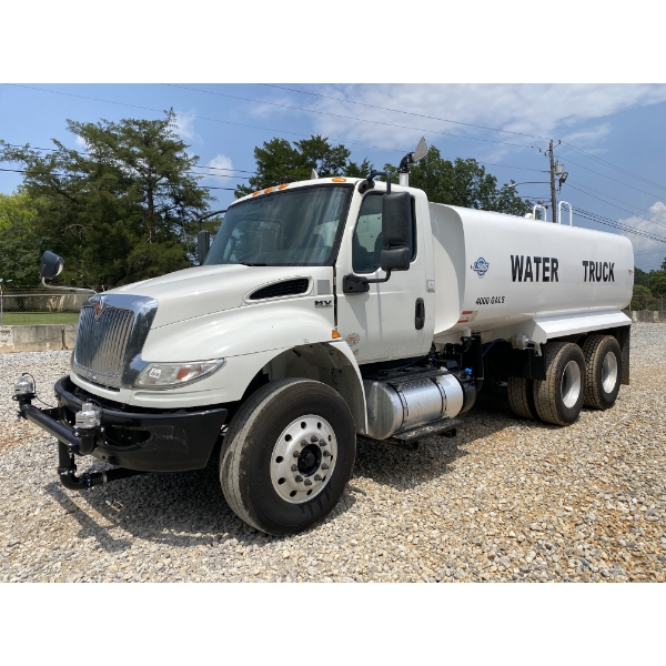 2020 INTERNATIONAL MV607 Water Truck