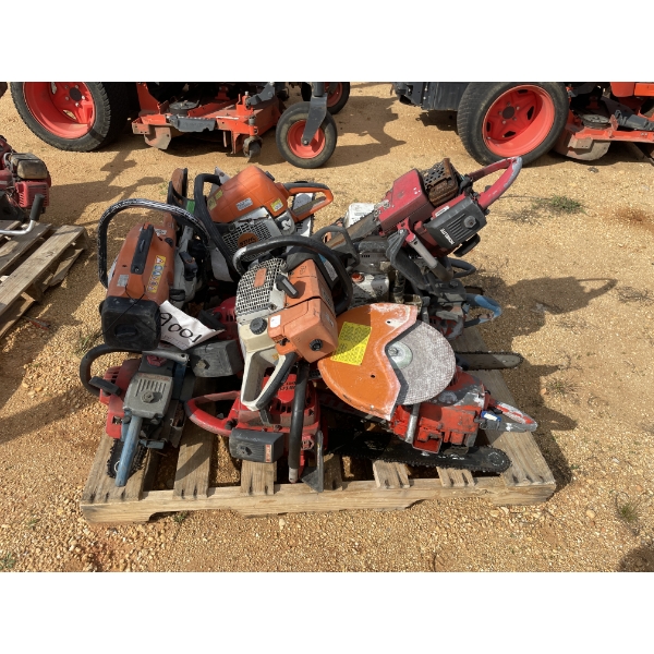 CHAINSAWS & CONCRETE SAWS