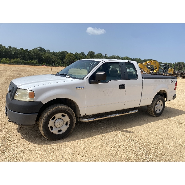 2007 FORD F150 XL Pickup Truck