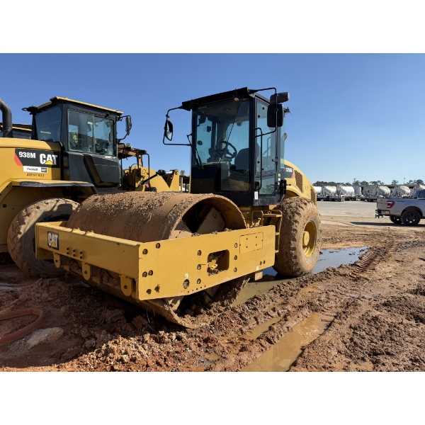 2014 CAT CS56B Roller