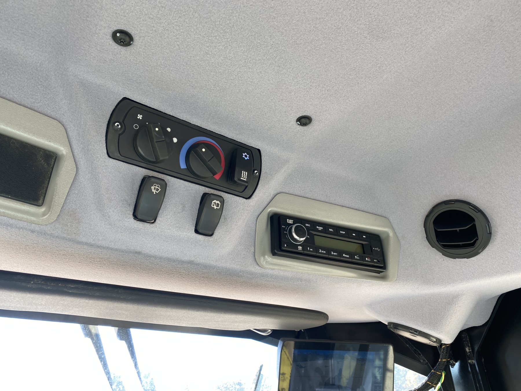 2021 CAT CS11 GC Roller - J.M. Wood Auction Company, Inc.