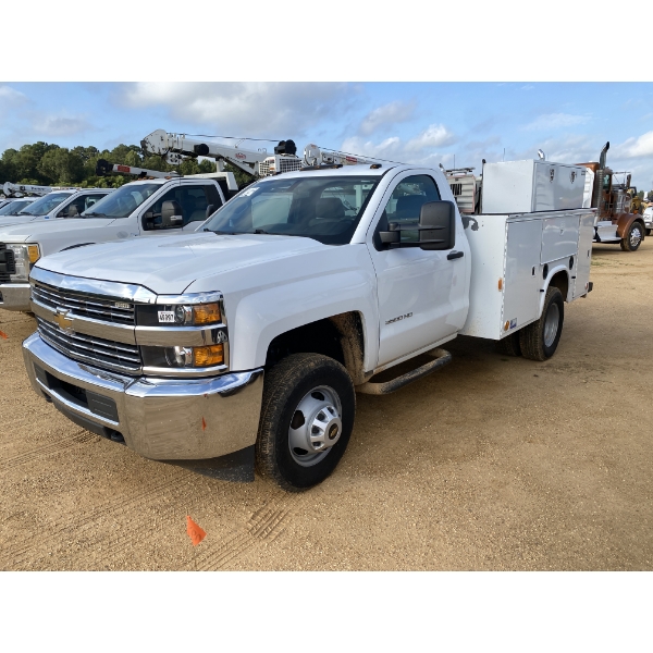 2017 CHEVROLET 3500 HD Service / Mechanic Truck