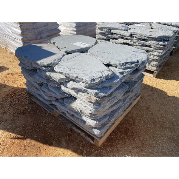 (1) TUMBLED GARDEN PATH STONE (150LF)