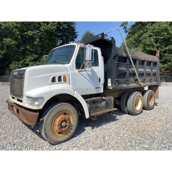 2003 STERLING L7500 Dump Truck