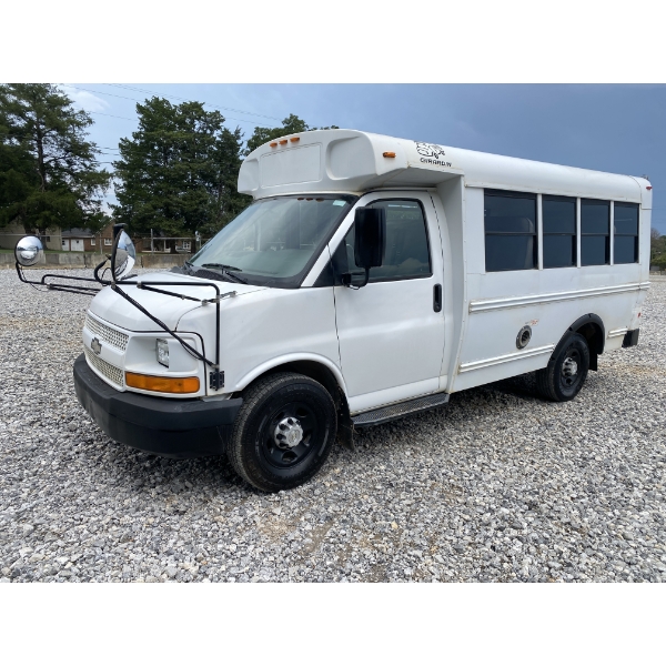 2008 CHEVROLET EXPRESS Bus