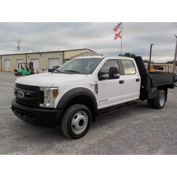 2018 FORD F450 XL Flatbed Truck