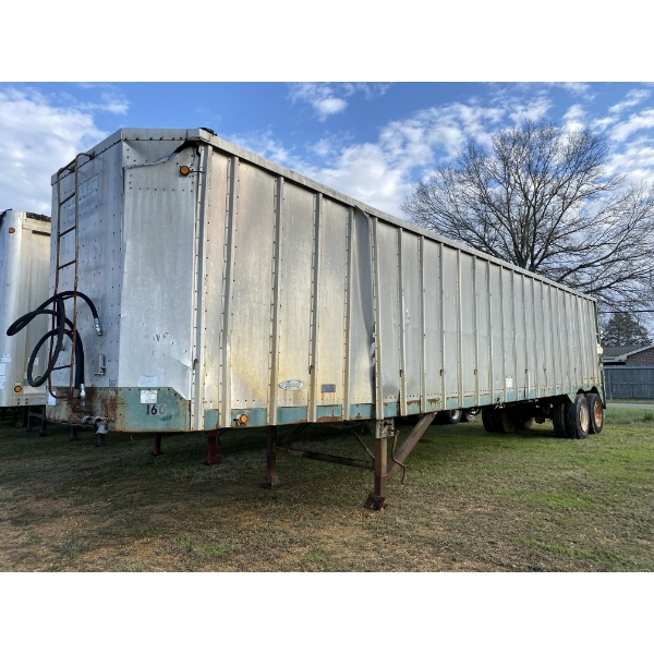 1988 PEERLESS  Chip Trailer