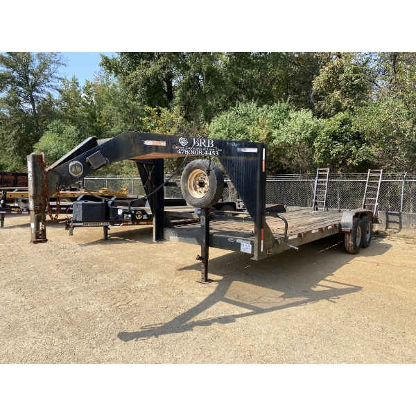 2007 DOWN 2 EARTH  Gooseneck Trailer