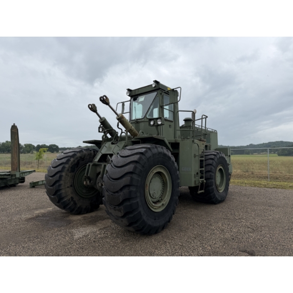 1983 CAT 988B Wheel Loader