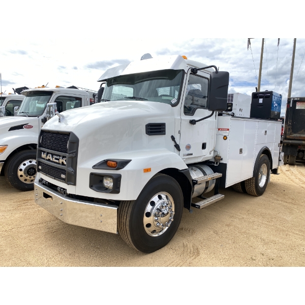 2026 MACK MD Service / Mechanic Truck