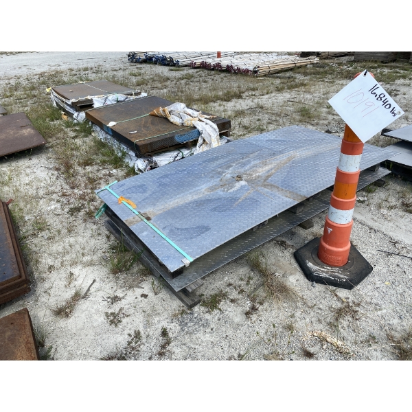 4' X 8' DIAMOND PLATE