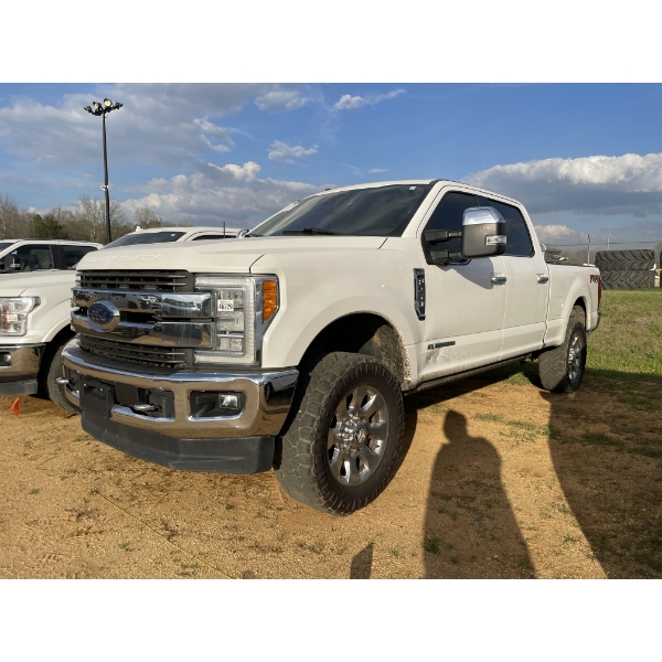 2018 FORD F250 KING RANCH FX4 Pickup Truck