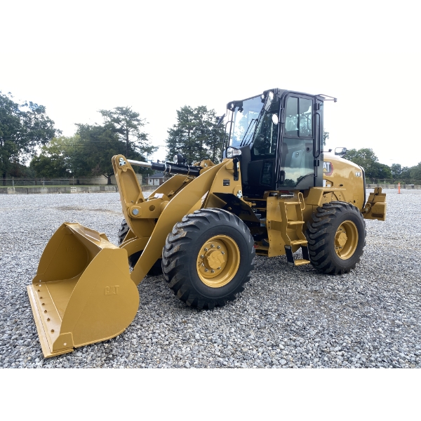 2024 CAT 910 Wheel Loader