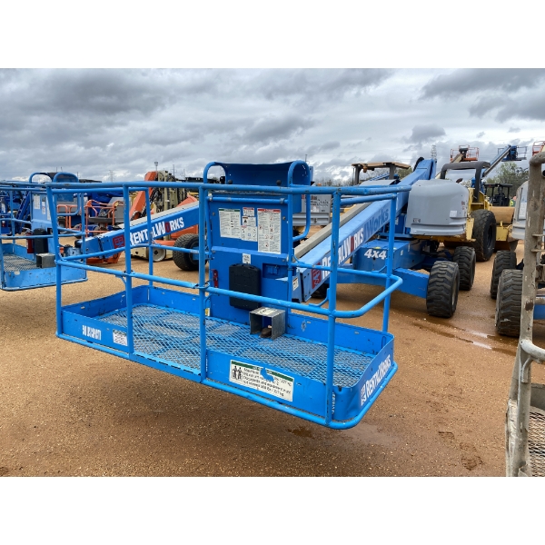 2014 GENIE S-40 Manlift