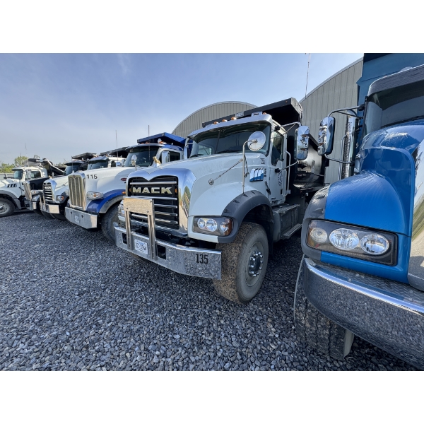 2021 MACK GR64F Dump Truck