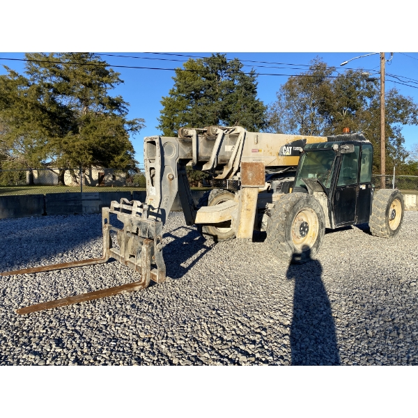 2015 CAT TL1055C Forklift - Telehandler