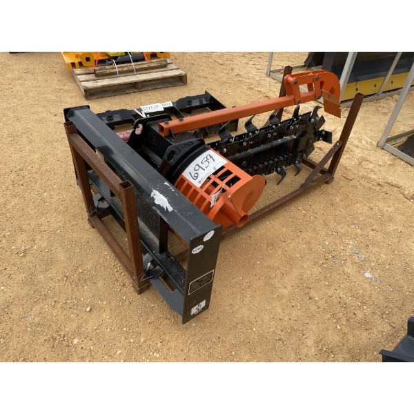 2025 GIYA TRENCHER Y-D380