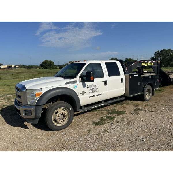 2014 FORD F450 XLT Flatbed Truck