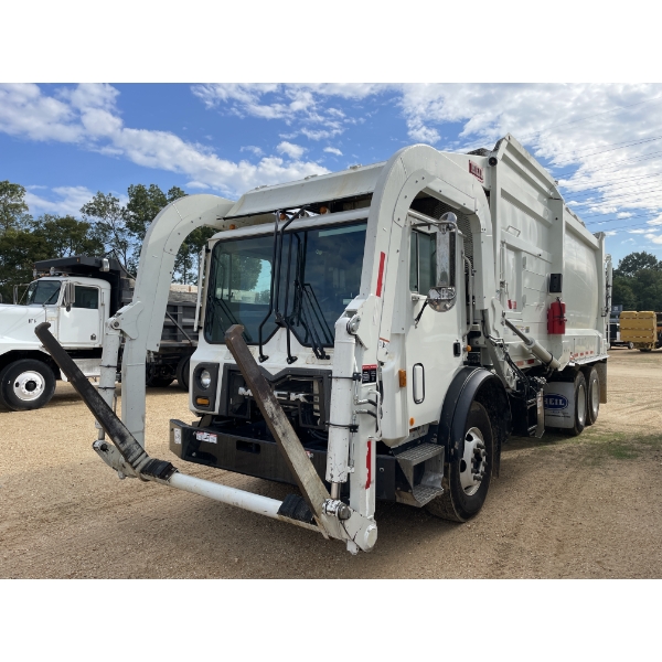 2024 MACK TE64 Garbage / Sanitation Truck