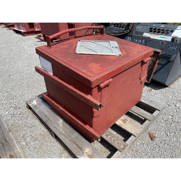 24" X 32" RIGGING STORAGE BOX