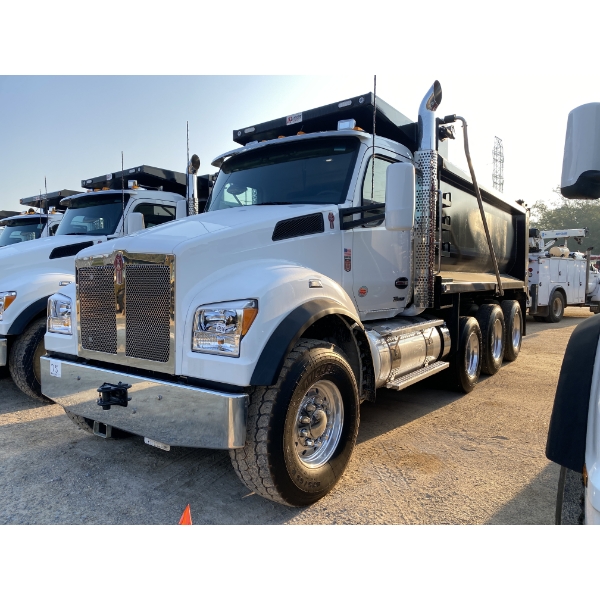 2025 KENWORTH T880S Dump Truck