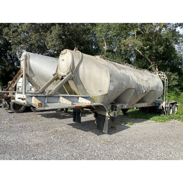 1996 HEIL  Pneumatic / Dry Bulk Trailer