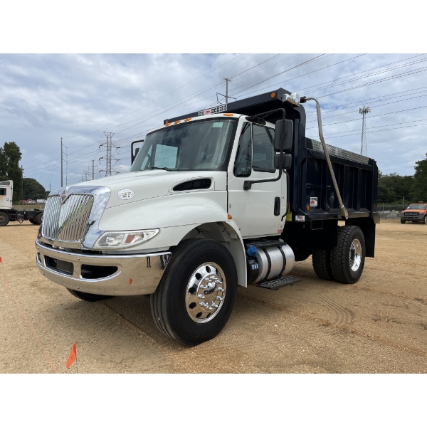 2019 INTERNATIONAL 4300 Dump Truck