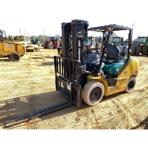 2013 KOMATSU 40ZTU-10 Forklift - Mast