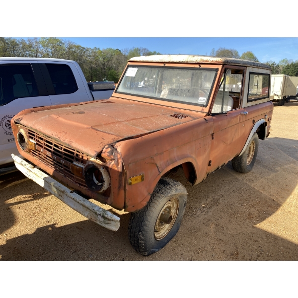 FORD BRONCO SUV
