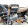 Image 25 : 1993 FORD F800 Boom / Crane Truck