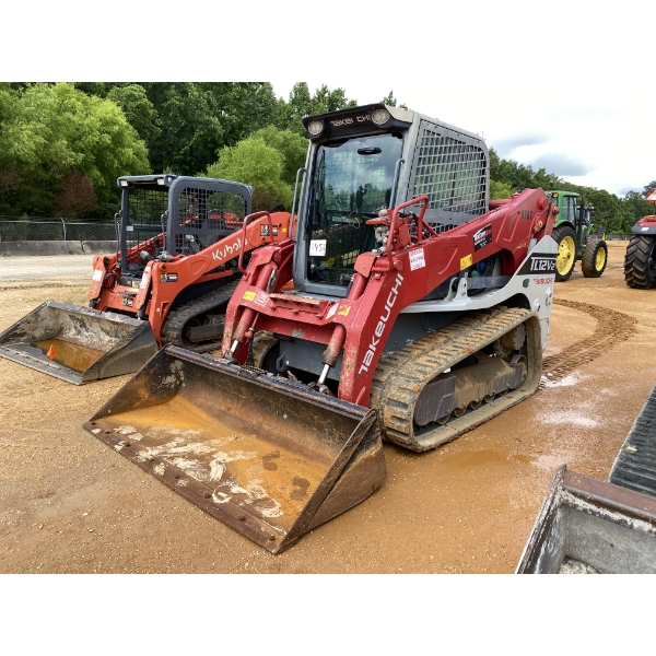 2020 TAKEUCHI TL12V2-CR Skid Steer Loader - Crawler