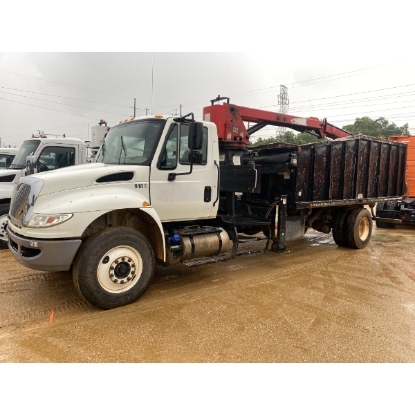 2018 INTERNATIONAL 4300 Grapple Truck