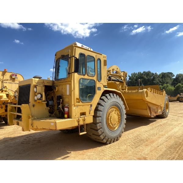 1985 CAT 621B Motor Scraper
