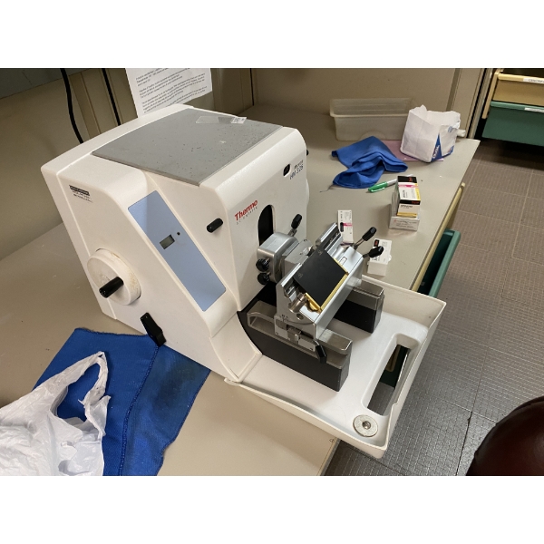 AUTOPSY & LAB EQUIPMENT