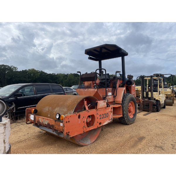 2000 HAMM 2320D Roller