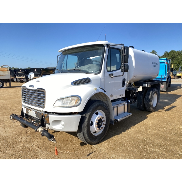 2019 FREIGHTLINER M2 Water Truck