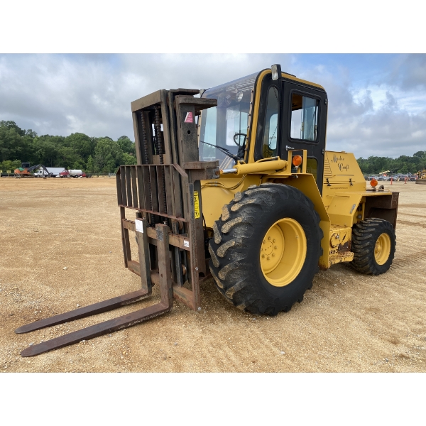 2011 MASTER CRAFT M0101127 Forklift - Mast