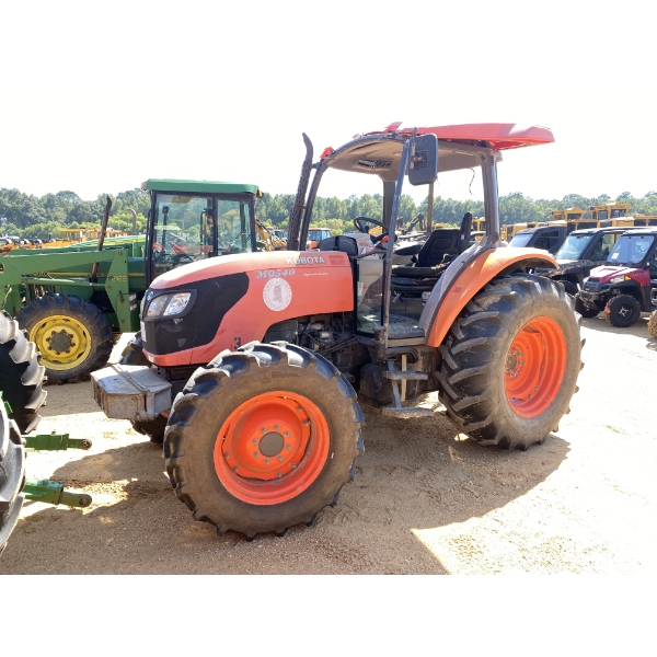 KUBOTA M9540 Farm Tractor