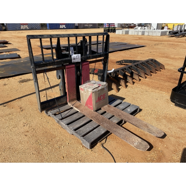 MAJOR 60" FORK FRAME ASSEMBLY Loader Attachments