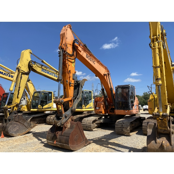 DOOSAN DX235LCR Excavator