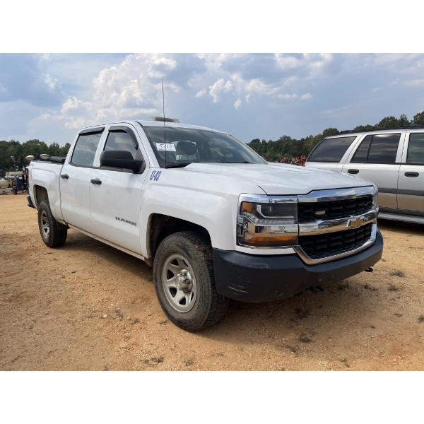 2017 CHEVROLET SILVERADO Pickup Truck