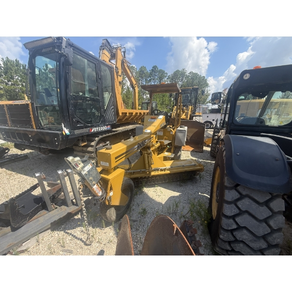 2022 BROCE BW260 Broom