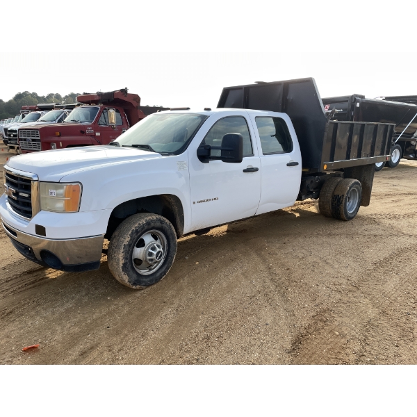 2008 GMC 3500 HD Dump Truck