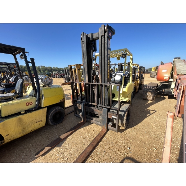 HYSTER H80XM Forklift - Mast