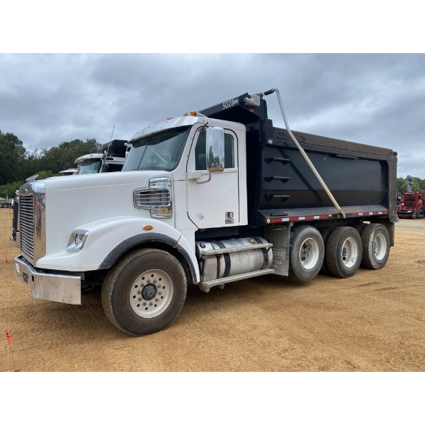 2016 FREIGHTLINER 122 SD Dump Truck